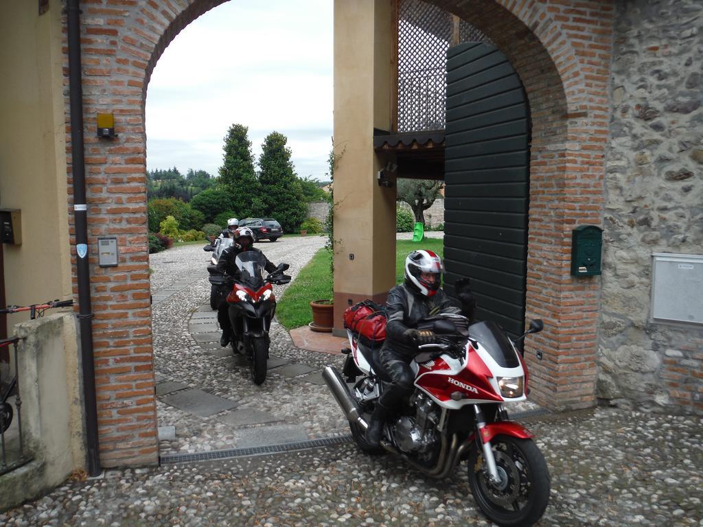 Agriturismo Villa Antonella Iseo Bagian luar foto